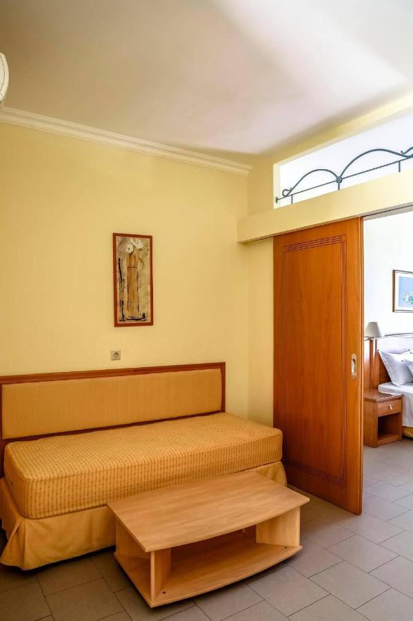 Coloma Apartments Pefkos Pefki المظهر الخارجي الصورة